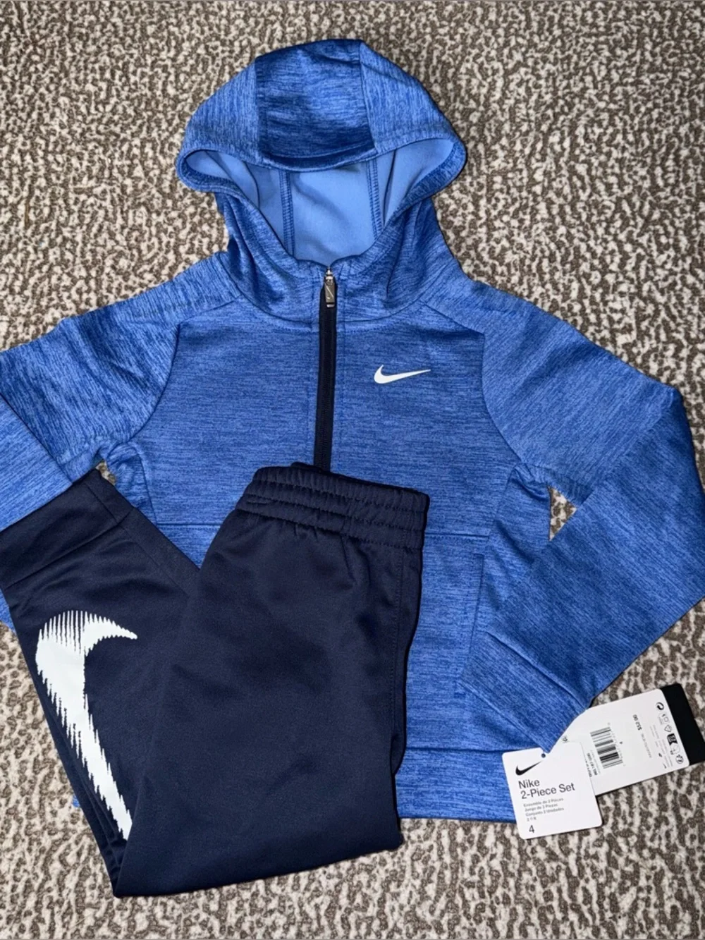 Toddler Nike bundle - Picture 7 of 7
